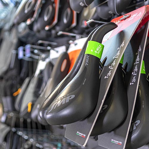 Rad im Veedel in Köln-Poll - Fahrradgeschäft